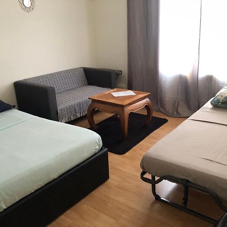 Appartement Entier 2 Chambres โบเวส์ ภายนอก รูปภาพ