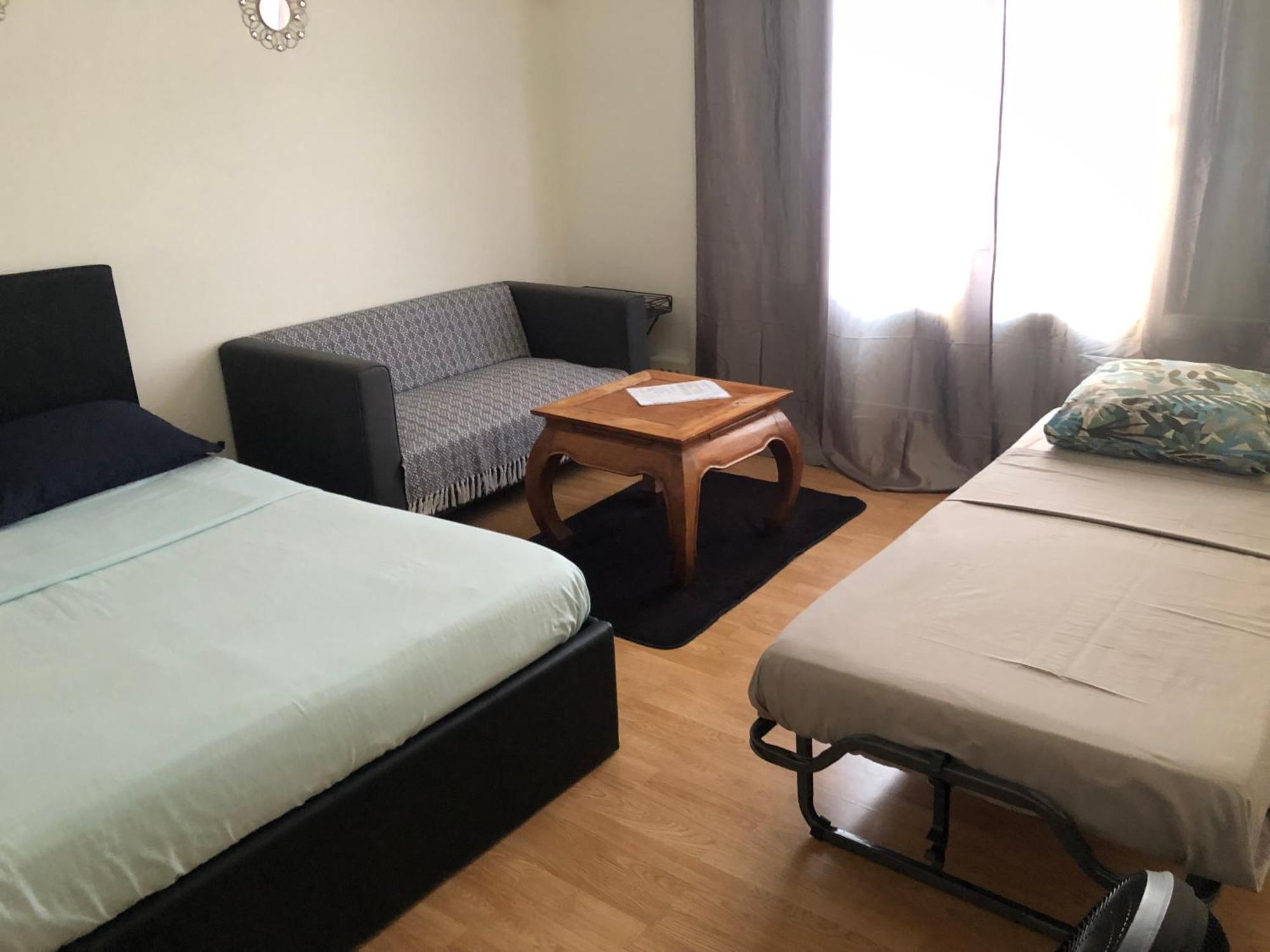 Appartement Entier 2 Chambres โบเวส์ ภายนอก รูปภาพ