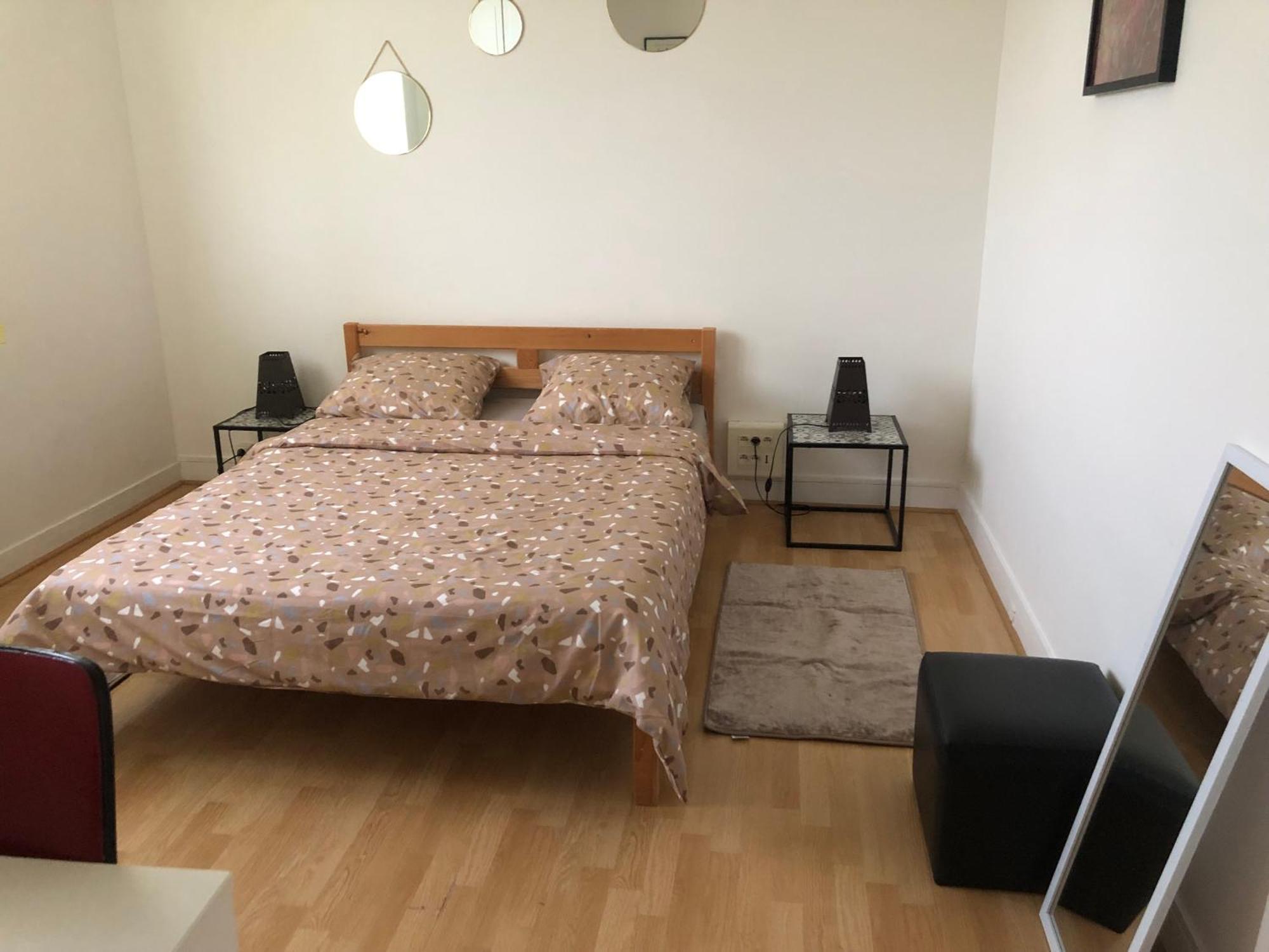 Appartement Entier 2 Chambres โบเวส์ ภายนอก รูปภาพ